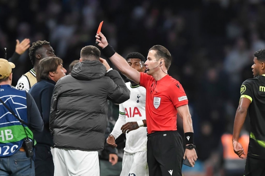 Tin bóng đá 27/10: Salah vượt Haaland trong cuộc đua 'Vua phá lưới'; La Liga chỉ có một đại diện vào vòng knock-out C1 209364