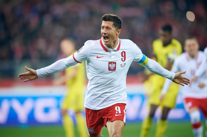 lewandowski-bayern-barca-chuyen-nhuong-2022