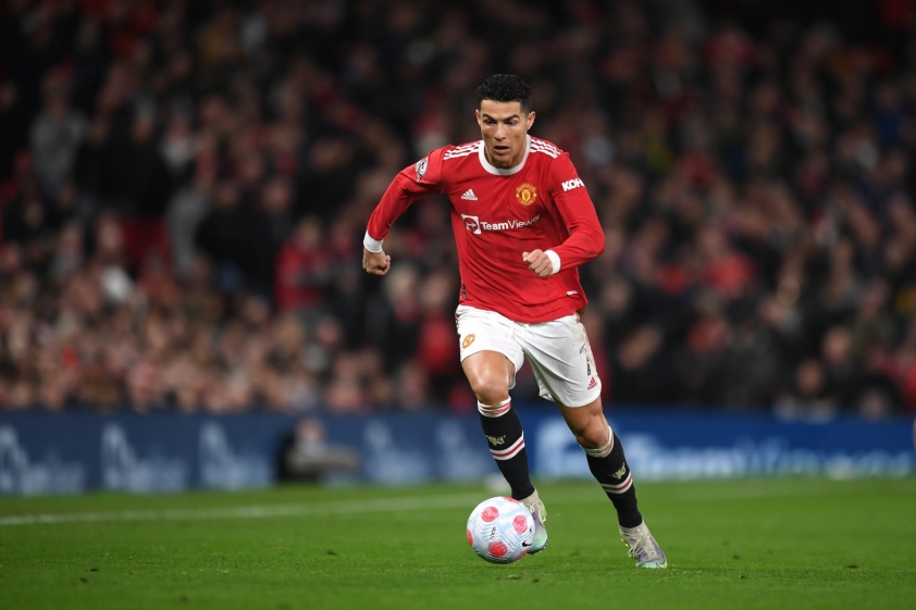 Gia nhập MU, Erik ten Hag định đoạt luôn tương lai của Ronaldo? 127445