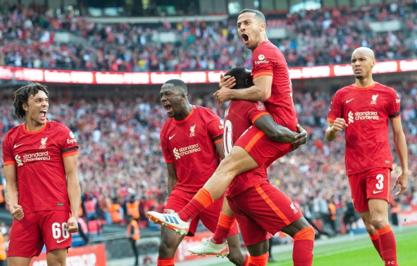 Liverpool đang thể hiện sức mạnh đáng sợ vào lúc này