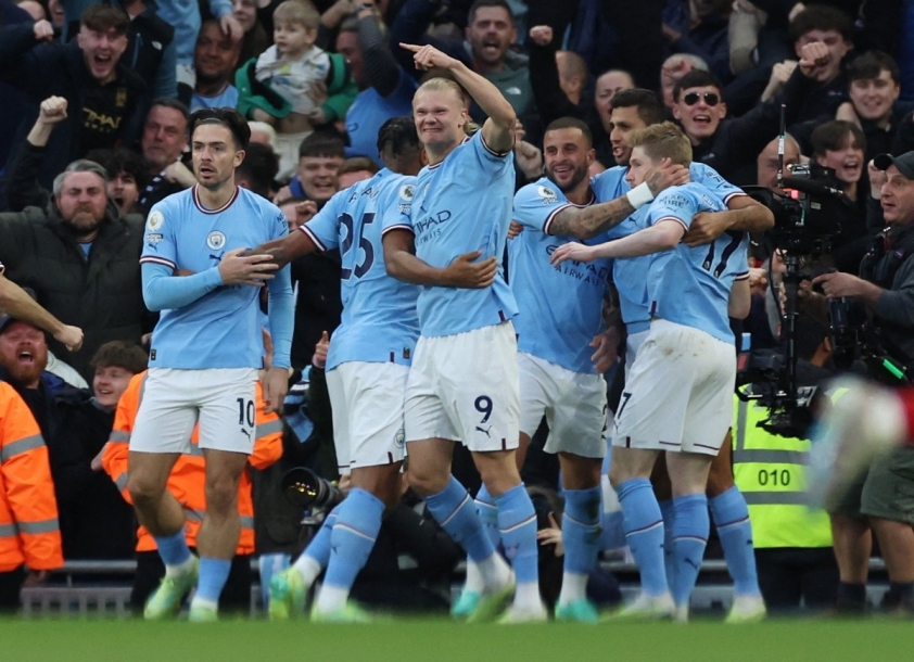 man-city-arsenal-1-1682560893.jpg