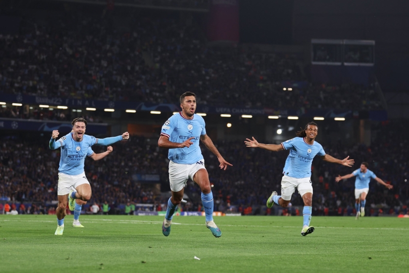 Rodri rực sáng, Man City đánh bại Inter để hoàn tất cú ăn ba lịch sử 290756
