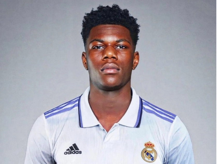 NÓNG: Real Madrid chuẩn bị kích nổ bom tấn thứ 2 từ tay đại kình địch 163498