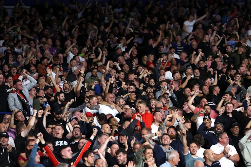 Man Utd có chiến thắng thứ 3 liên tiếp: 'Hãy mang Arsenal đến đây' 181244