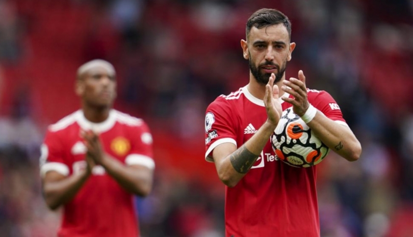 Bruno Fernandes bất ngờ có phát biểu nhắm tới Ronaldo về phong độ yếu kém của mình 190583