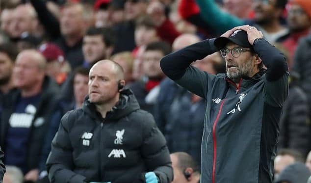 'Máy tạt' của Liverpool bất ngờ có phát biểu hướng đến đại kình địch Man Utd 194460