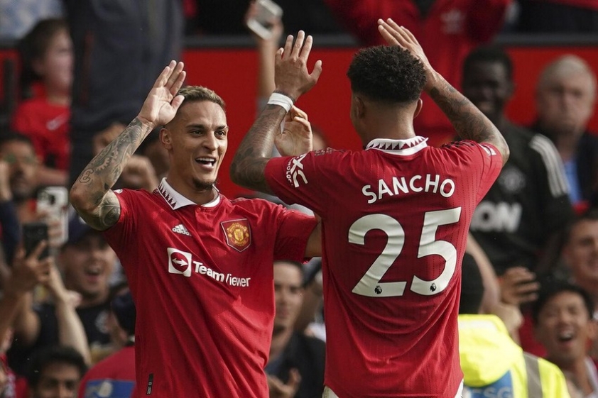 2 ngôi sao Man Utd bị huyền thoại chỉ trích thẳng mặt sau trận thua tại Derby Manchester 196760