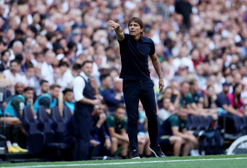 Antonio Conte khinh thường Man Utd, 'sợ hãi' Ronaldo trước đại chiến 204562