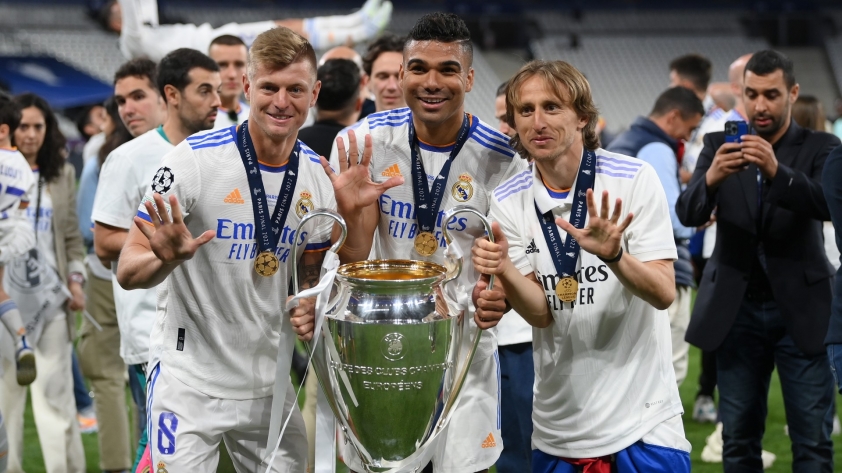 Man Utd vs Tottenham: Khi Casemiro hiện nguyên hình là chủ nhân 5 Champions League 205597