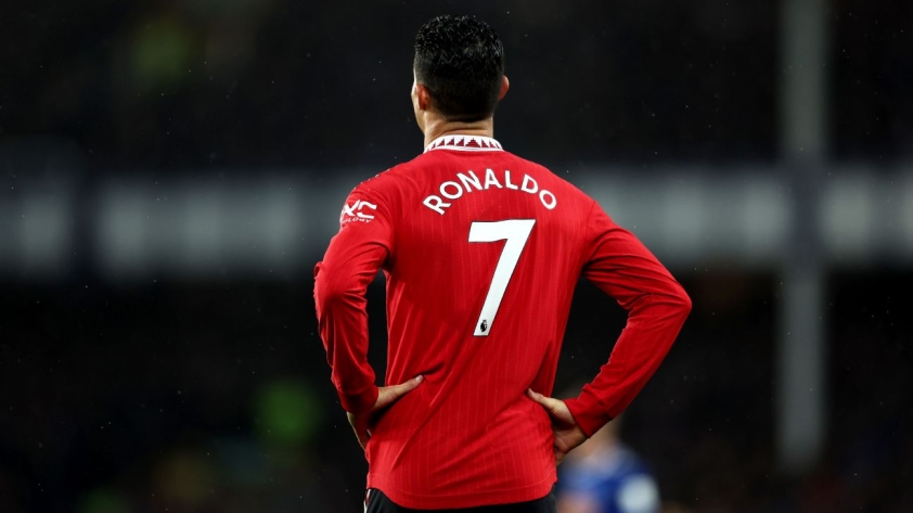 BẤT NGỜ: Ronaldo bị chính đồng đội làm phản sau trận với Tottenham? 206458