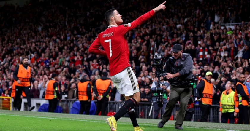 Lộ bằng chứng Ten Hag 'cưng chiều' Ronaldo hết mực trong trận với Sheriff 209949