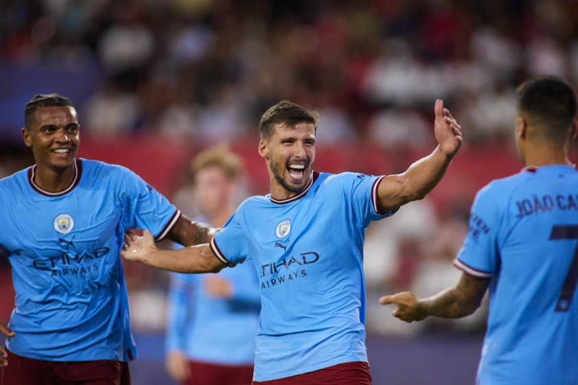 Hậu World Cup 2022, Man City 'méo mặt' vì dính virus FIFA 235436