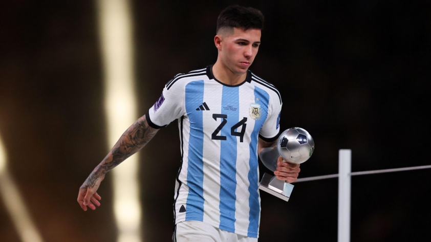 Benfica hét giá không tưởng với Enzo Fernandez sau World Cup 2022 236279