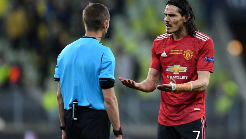 Lộ diện trọng tài bắt chính trận Man Utd vs Barca: Nguy cho Quỷ Đỏ 251209