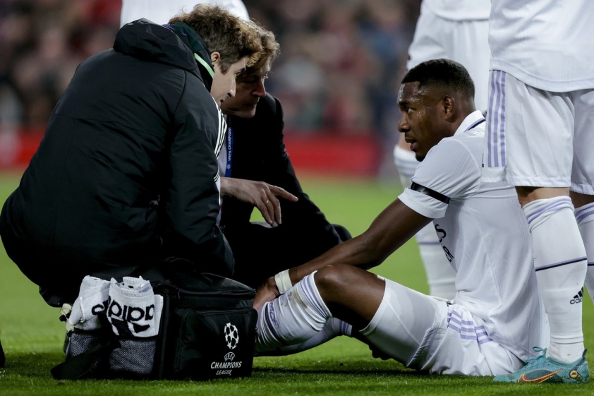Real Madrid mất thêm 2 trụ cột sau chiến thắng trước Liverpool 251800