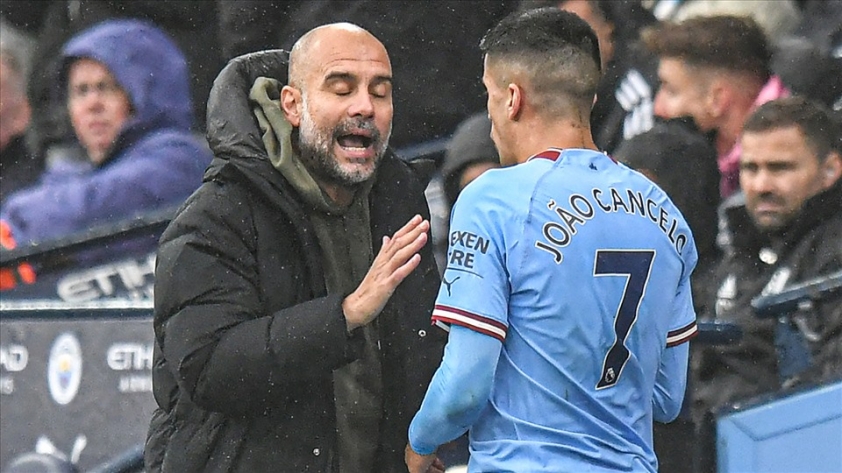 XÁC NHẬN: Rõ khả năng Bayern Munich mua đứt Cancelo từ Man City 265041