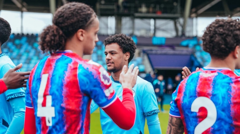 Đã rất lâu kể từ trận đá chính gần nhất của Oscar Bobb. Nguồn: Manchester City