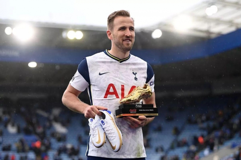 Kane có đến 3 Chiếc giày vàng Premier League nhưng chưa có 1 danh hiệu tập thể nào (Nguồn: The Mirror)