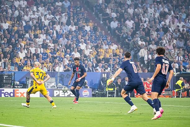 Desire Doue tài năng rực sáng ở trận chung kết đêm qua. Ảnh: GOAL