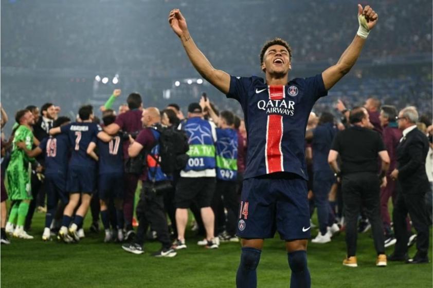 Doue đạt danh hiệu Cầu thủ xuất sắc nhất tại trận chung kết Champions League. Ảnh: GOAL