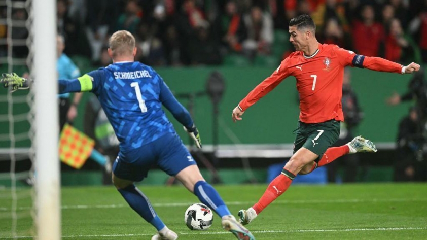 Bàn thắng của CR7 vào lưới Đan Mạch (Ảnh: BBC)