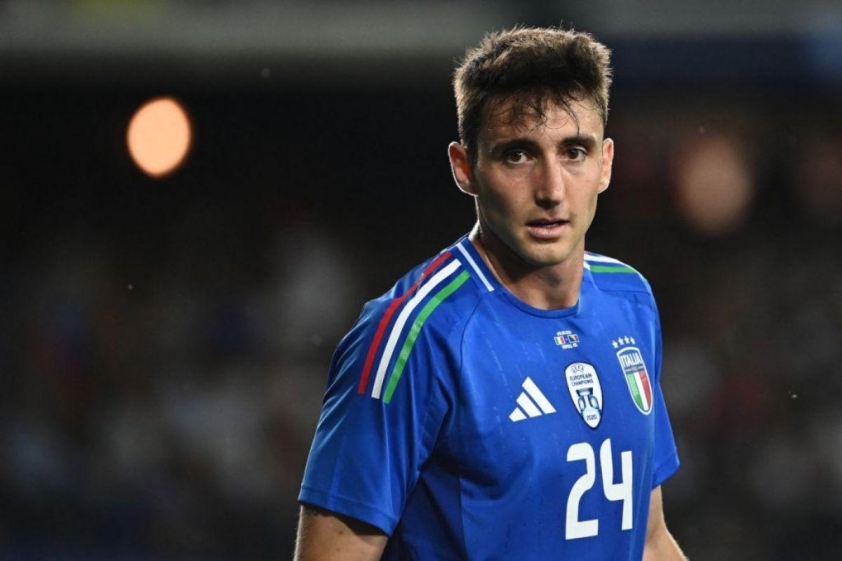 Cầu thủ 25 tuổi trong màu áo tuyển Ý (Ảnh: Football Italia).