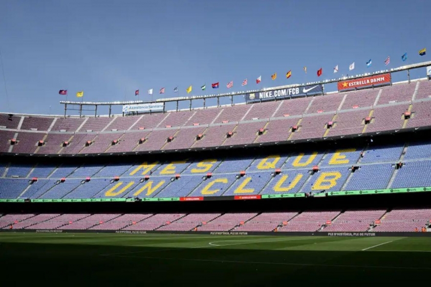 Đội chủ sân Camp Nou đã chính thức đề nghị tách riêng chi phí của đội nữ và các đội trẻ khỏi ngân sách của đội một (Ảnh: GOAL).