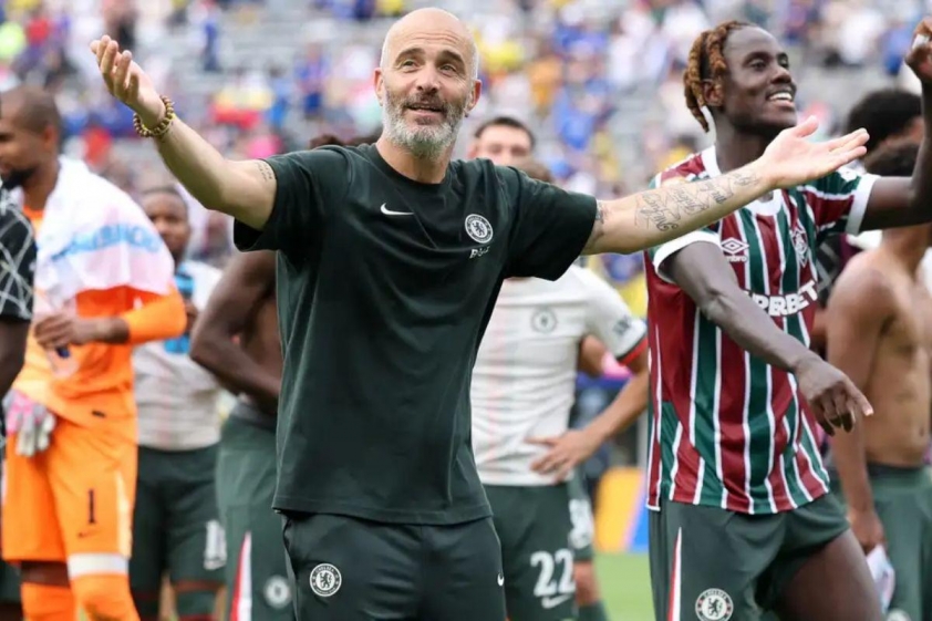 HLV Enzo Maresca có cơ hội danh hiệu thứ hai mùa này sau khi đã vô địch UEFA Europa Conference League (Ảnh: GOAL).