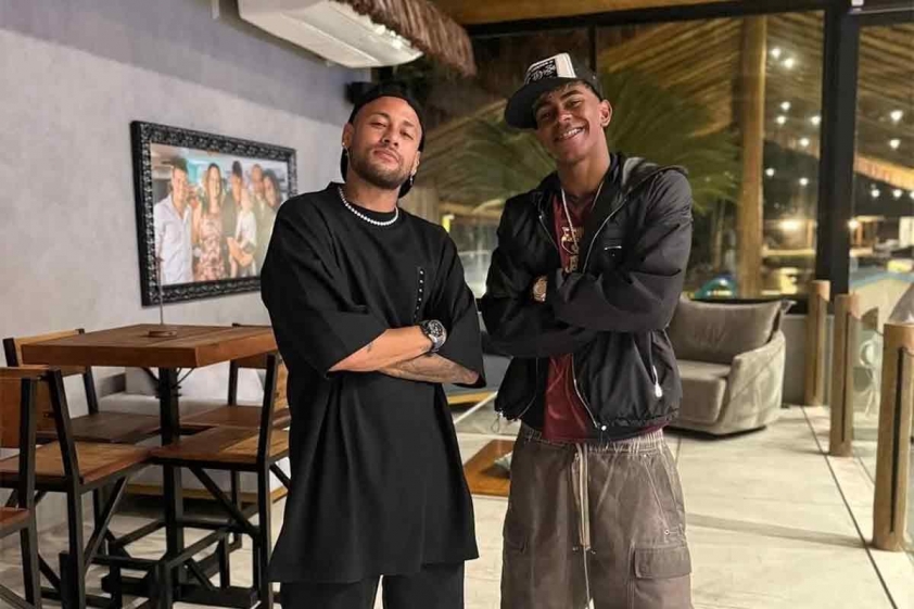 Neymar Jr là niềm cảm hứng chơi bóng bất tận của Lamine Yamal (Ảnh: Lamine Yamal).