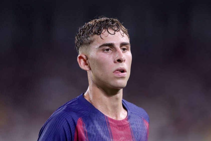 Fermin Lopez ưu tiên tiếp tục gắn bó với đội chủ sân Camp Nou (Ảnh: Barca Universal).