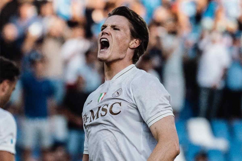McTominay ăn mừng sau bàn thắng mở tỷ số cho Napoli (Ảnh: Napoli SSC).