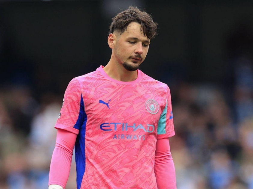 Trafford cần nhanh chóng tìm lại sự tự tin trong khung gỗ của Man City sau sai lầm ở trận đấu với Tottenham (Ảnh: Extratime Talk)