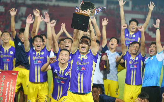 CLB Hà Nội đăng quang tại Cúp tứ hùng 2022