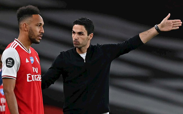aubameyang-da-danh-mat-niem-tin-noi-hlv-mike-arteta-16397883870371141279790