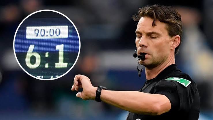 FIFA muốn 'cải tiến' bóng đá bằng luật bóng rổ? 150562