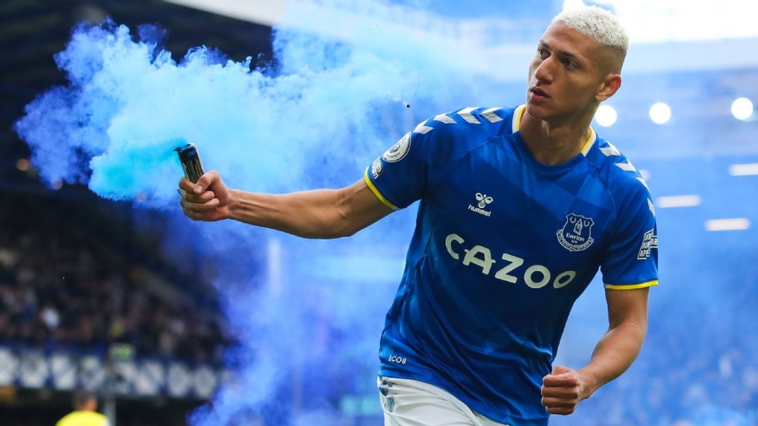 Tiễn xong Lukaku, Chelsea săn đuổi tiền đạo 'máu chiến' nhất nhì nước Anh 151590