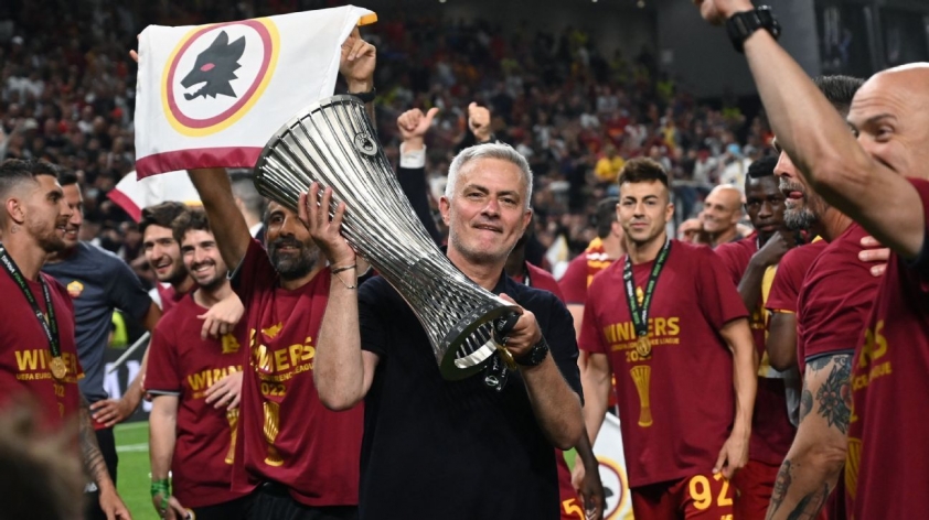 Bị Bayern chê hết thời, Ronaldo vẫn được nhà vô địch cúp châu Âu săn đón 152396