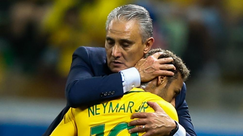HLV Brazil gọi Pochettino là 'con lừa' vị không biết dùng Neymar 153345