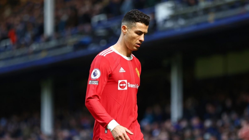 Ronaldo 'làm mình làm mẩy' buộc Ten Hag phải ra quyết định quan trọng 155591