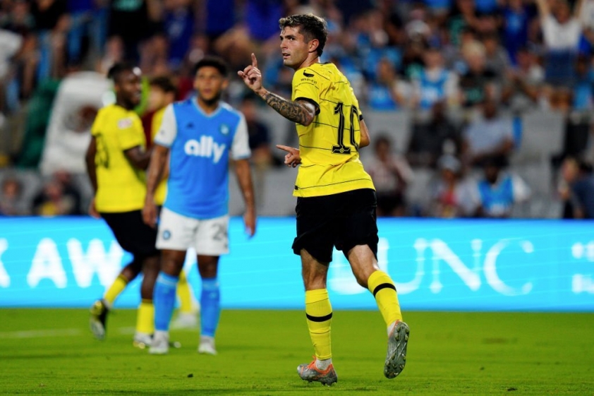 Đội trưởng Mỹ Pulisic lập công đưa Chelsea vươn lên dẫn trước