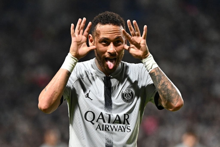 VIDEO: Neymar khiến CĐV choáng váng với pha ăn vạ 'đẳng cấp thế giới' 162234