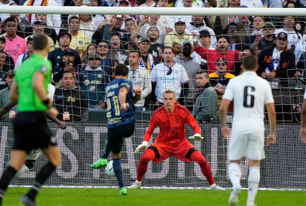 Real Madrid bất ngờ bị thủng lưới ở phút thứ 5