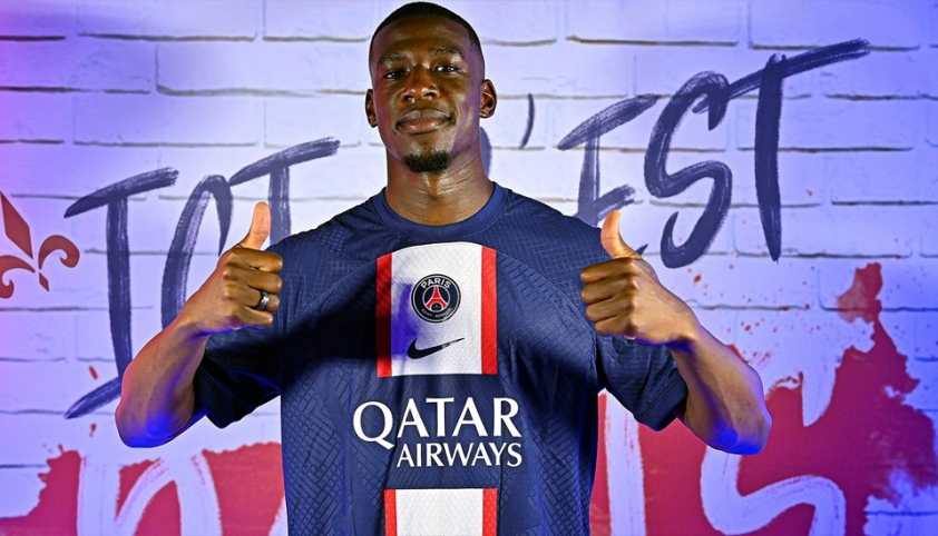 Quyết giành Cúp C1, PSG chạy đua vũ trang mang về 2 'quái vật phòng ngự' 162731