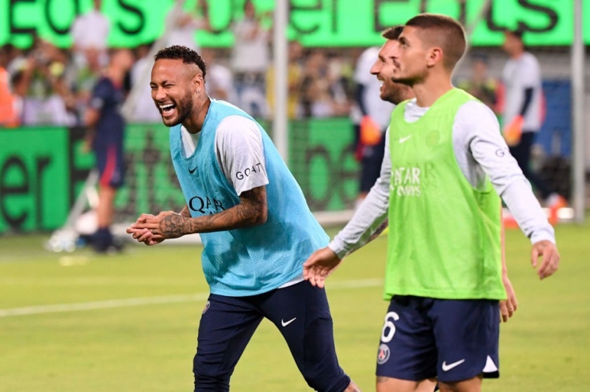 Tỏa sáng trên sân chưa đủ, Neymar nhận thêm 'vị trí mới' tại PSG 165094