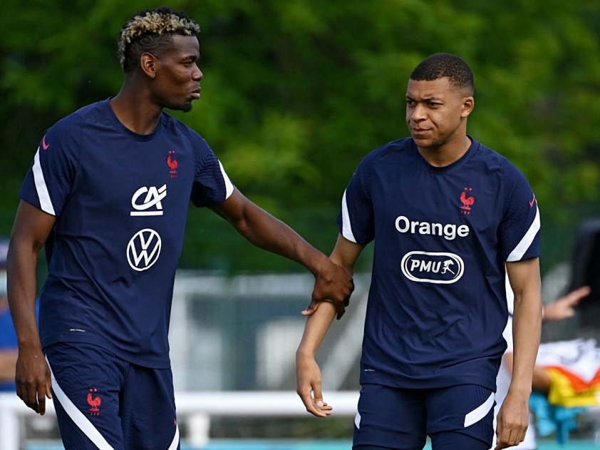 Nghi bị Pogba 'đâm lén', Mbappe đích thân ra mặt 'hỏi tội' đàn anh 181638
