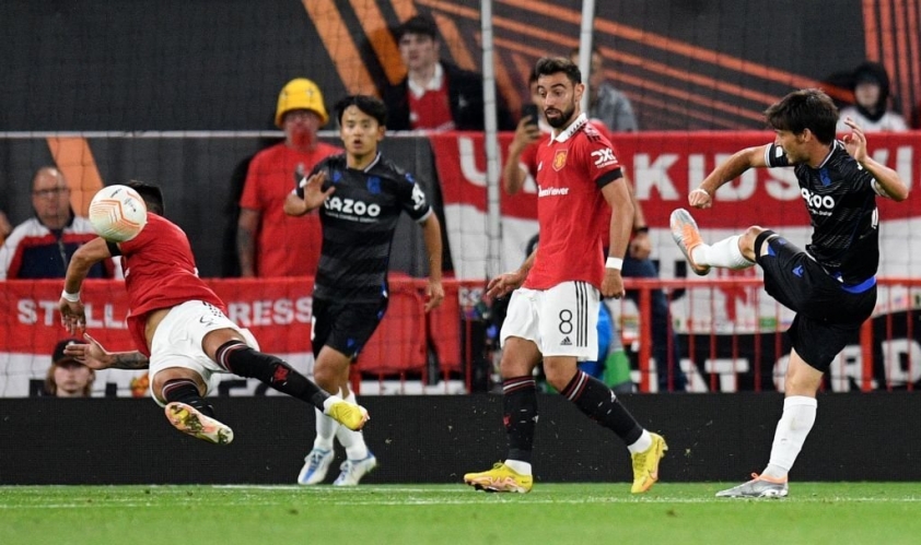 Tình huống dẫn tới quả phạt đền gây tranh cãi của Real Sociedad