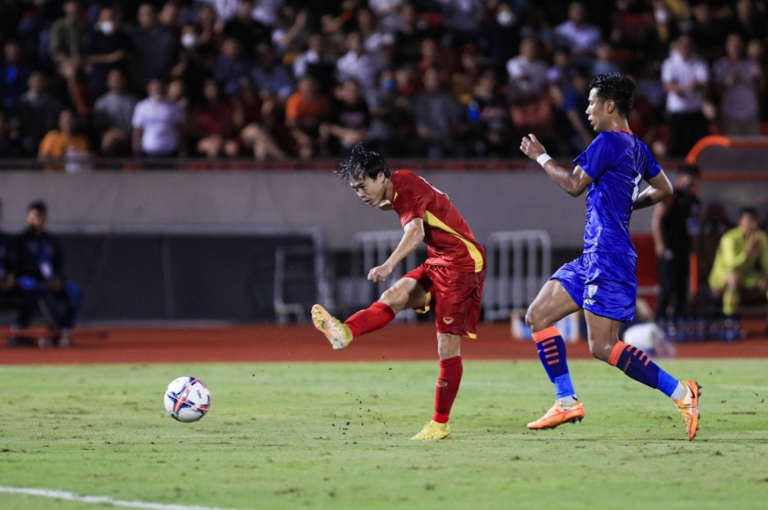 Tin bóng đá 28/9: Việt Nam lập kỷ lục sau trận thắng Ấn Độ, Ronaldo bị loại khỏi Nations League 194189