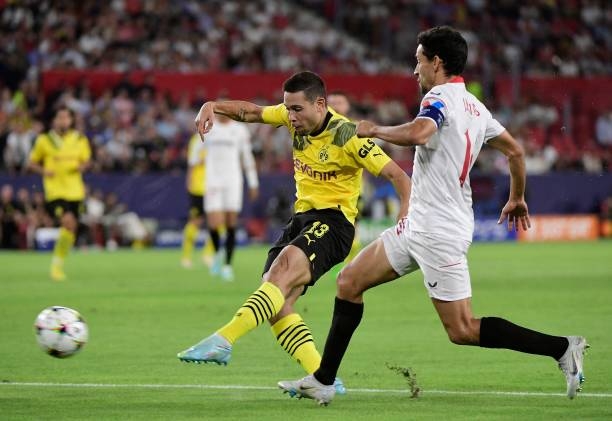 Guerreiro mở tý số cho Dortmund từ phút thứ 6