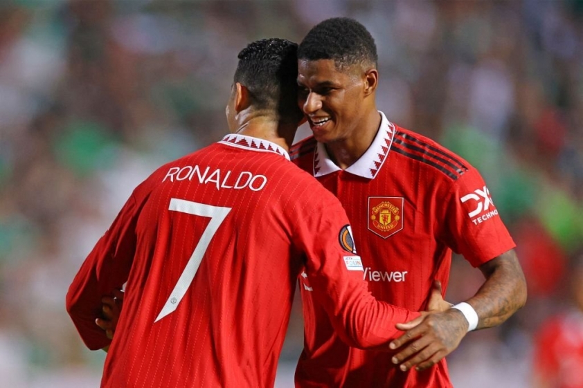 Người hùng MU lập cột mốc chưa từng có, chả trách Mbappe cũng phải mê mẩn 198917