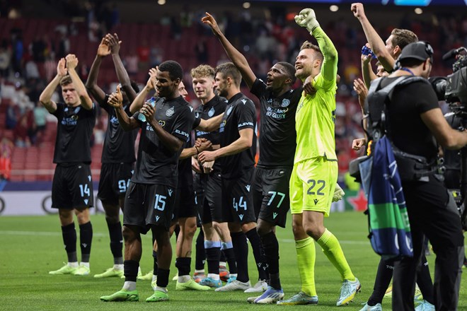 Tin bóng đá 13/10: Barca nguy cơ xuống đá C2; ấn định ngày Mbappe rời PSG 202030